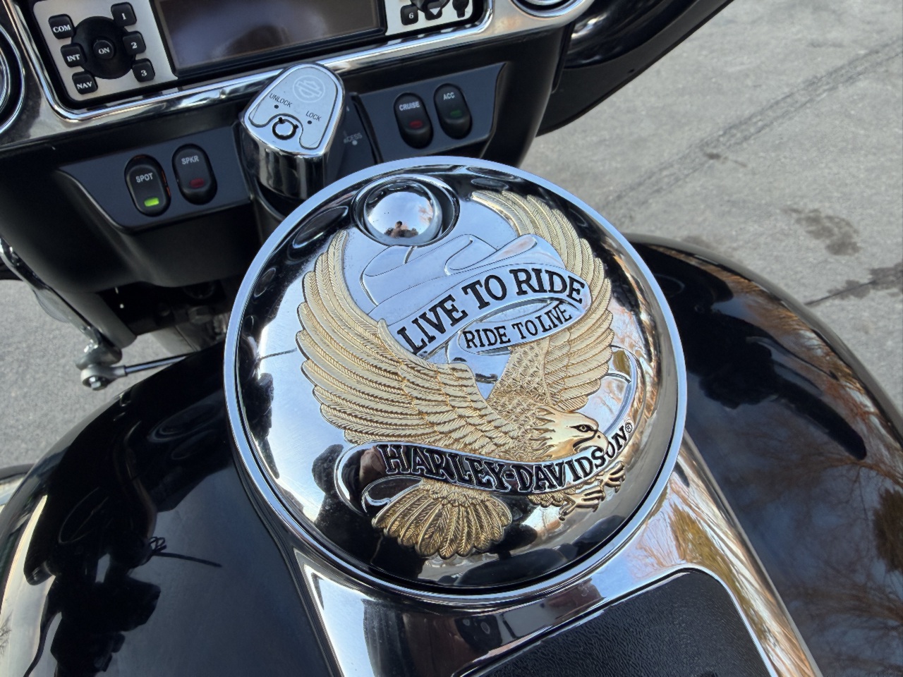 2009 Harley-Davidson FLHTCUTG Tri Glide Ultra Classic